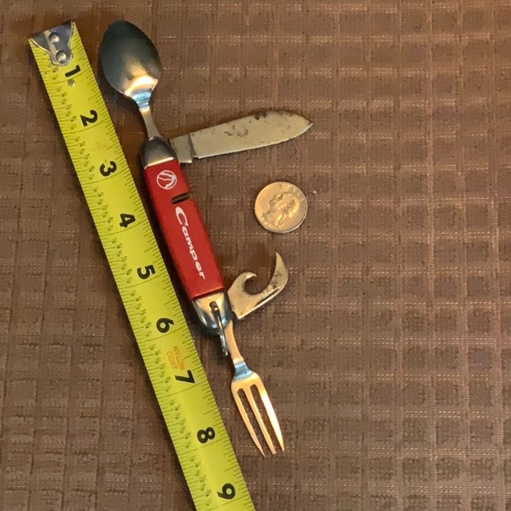 VINTAGE CAMPER UTENSIL SET